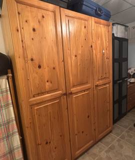 Mobilier armoir pin 3 portes
