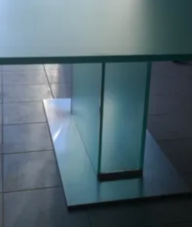 Mobilier table salla à manger en VERRE