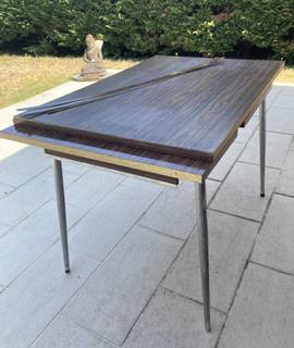 Mobilier table formica à restaurer
