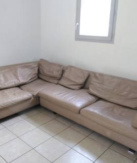 Mobilier canapé en cuir
