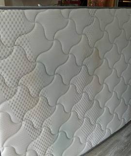 Mobilier matelas deux places