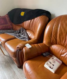 Mobilier canapé cuir + 2 fauteuil