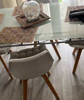 Mobilier table en verre