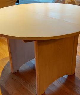 Mobilier table ronde de repas