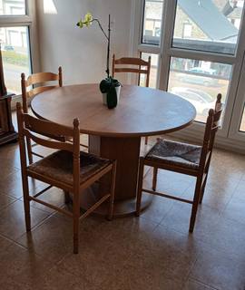 Mobilier table + 4 chaises