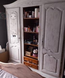 Mobilier armoire en chêne a moderniser