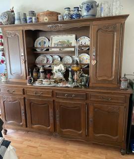 Mobilier buffet deux corps, vaisselier