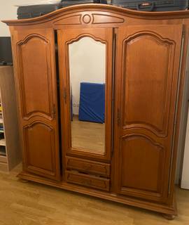 Mobilier armoire en bois