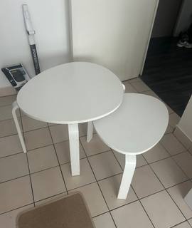 Mobilier tables gigognes blanche IKEA