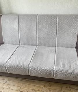 Mobilier je donne un clic clac convertible neuf