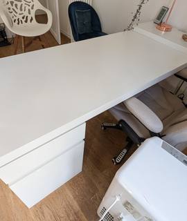 Mobilier bureau Ikea très bon état 140 x 60 cm avec caisson