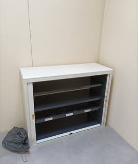 Mobilier armoire basse bureau URGENT RECUPERATION AVANT VENDREDI