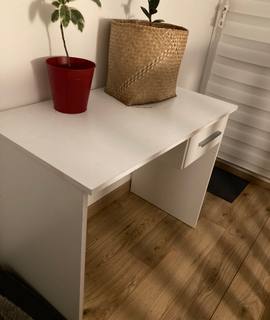 Mobilier table bureau en bon état