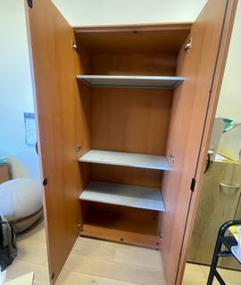 Mobilier super armoire aux belles couleurs
