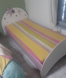 Mobilier lit petite fille