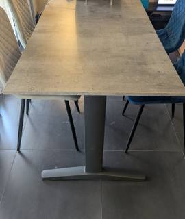 Mobilier Bureau gris effet béton en très bon état