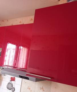 Mobilier meuble laqués rouges cuisine bonne etat