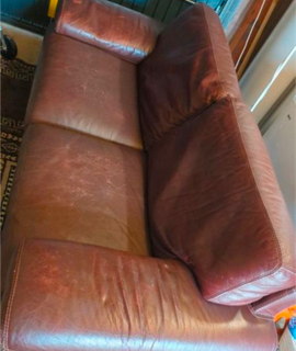 Mobilier 2  canapé cuir (3 places +2 places)