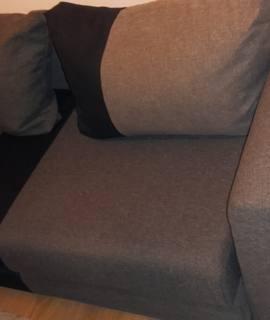 Mobilier je donne un petit canape de deux places