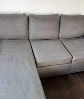Mobilier canapé 3 place bon état