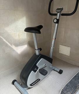 Sport vélo d'appartement, en l'état
