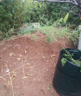 Terre et gravats terre jardin