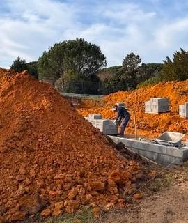 Terre et gravats terre de remblais Urgent