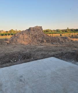 Terre et gravats terre URGENT