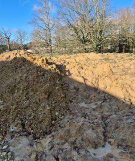 Terre et gravats terre de remblais