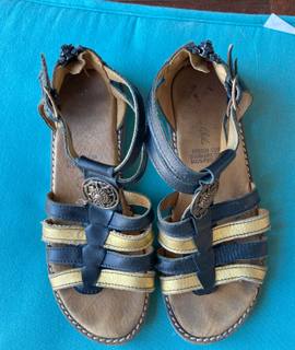 Vêtements sandale fille - p33