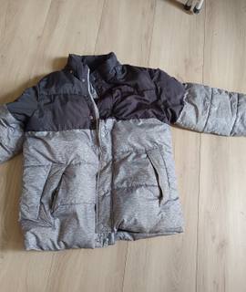 Vêtements doudoune enfant