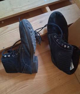 Vêtements bottines Taille 37
